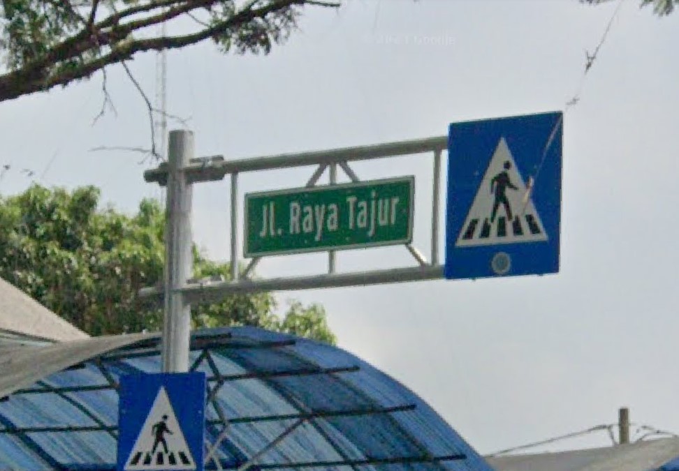 Jalan dengan arsitektur unik di Bogor