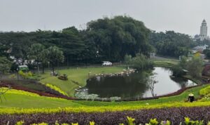 review flower garden vimala hills ulasan