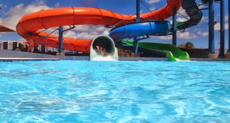 peralatan yang harus dibawa saat renang