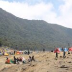 ulasan alun-alun suryakencana gunung gede pangrango