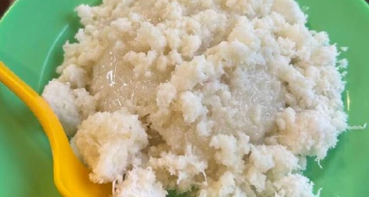 Makan Ketan Susu Kekinian di Bogor