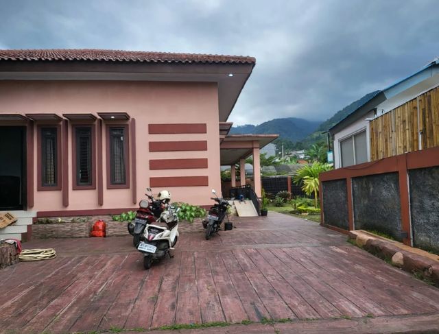 Villa F One Puncak Bogor: Penginapan Murah untuk Rombongan 25-35 Orang dengan Private Pool