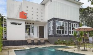 Villa Herrera Puncak Bogor Dekat Taman Safari