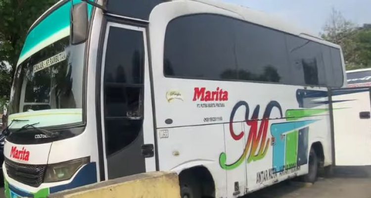 Cara Naik Bus ke Puncak Pakai Bus Marita Pasar Rebo - Cianjur