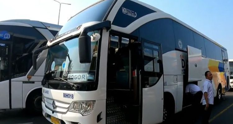 Cara Naik Damri Bandara Soekarno Hatta ke Bogor Botani Square