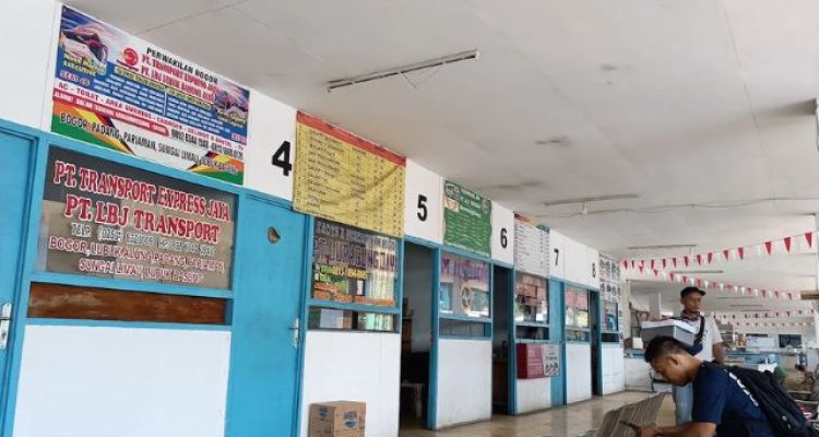 Loket dan Agen Bus Malam di Terminal Baranangsiang Bogor