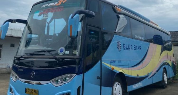 Review Bus Blue Line Rute Bogor – Ponorogo