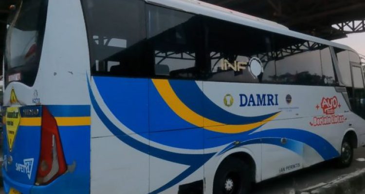 Review Bus Damri Leuwiliang – Cikidang Via Cianten