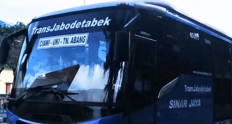 Review Bus Sinar Jaya Slipi Ciawi Transjabodetabek