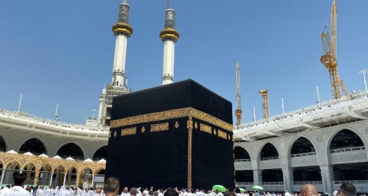 Contoh Total Biaya Budget Umrah Mandiri Rp17 Jutaan Panduan Tiket, Visa, Hotel, dan Makan Tanpa Travel Agent
