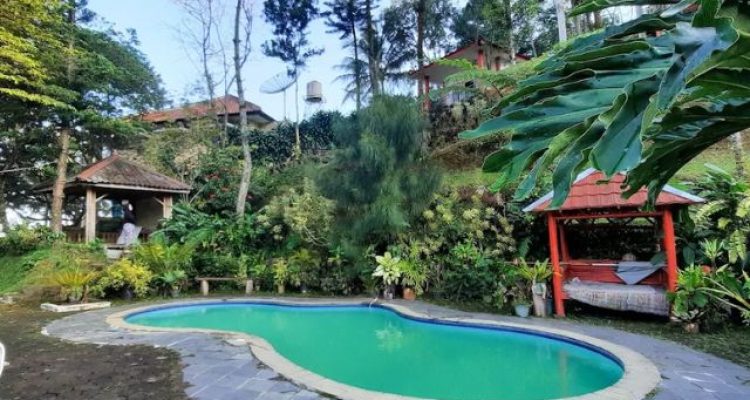 Villa Bukit Angin Puncak Bogor – Hidden Gem Murah Meriah untuk Healing dan Liburan Keluarga