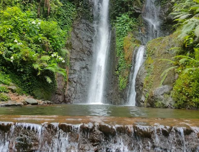 Wisata Alam Curug Cilember Bogor 2025: Surga 7 Air Terjun dengan Camping Ground dan Taman Kupu-Kupu