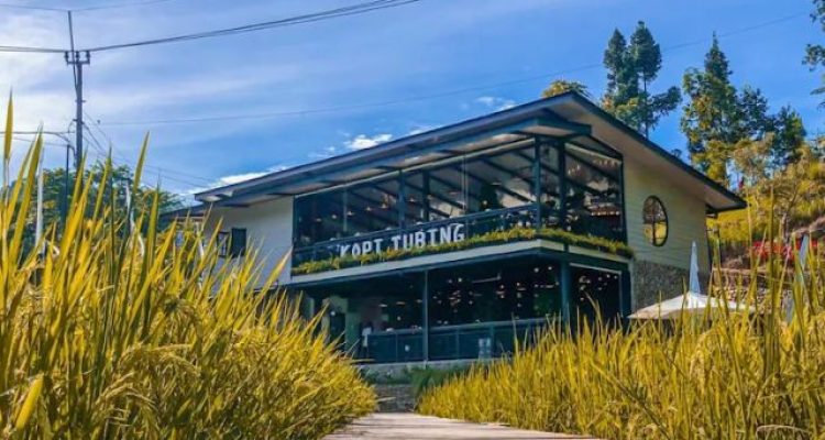 Cafe Instagramable Tempat Nongkrong Hits Kopi Tubing Bogor