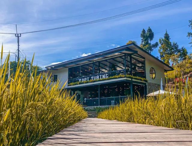 Cafe Instagramable Tempat Nongkrong Hits Kopi Tubing Bogor