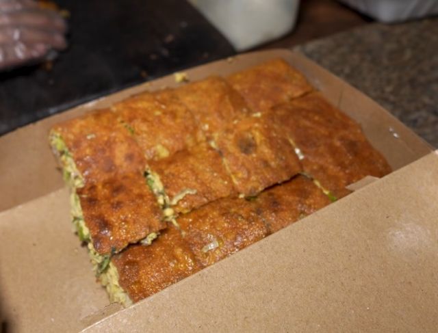 Review Bintang Martabak Manis Wisman dan Martabak Telur Rendang Depok Jalan Margonda