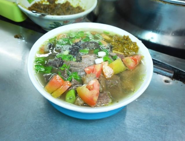 Soto Mie Alung Depok Viral: Rekomendasi Soto Mie Kuah Rempah Unik dan Beda dari yang Lain