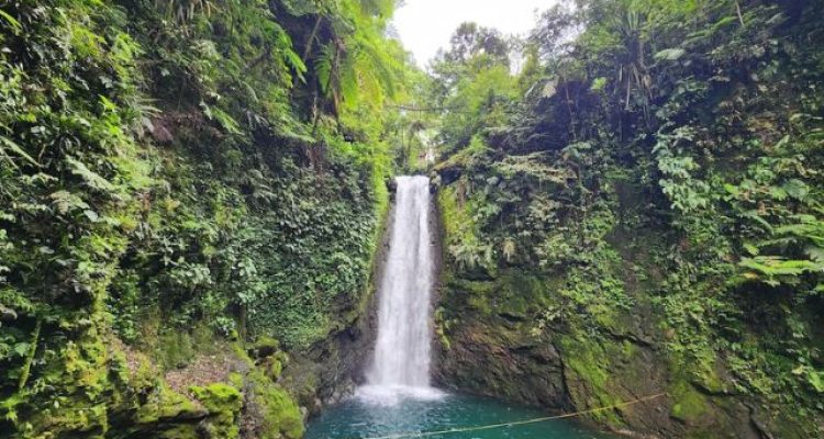 Wisata Air Terjun Curug Balong Endah Gunung Salak Bogor 2026
