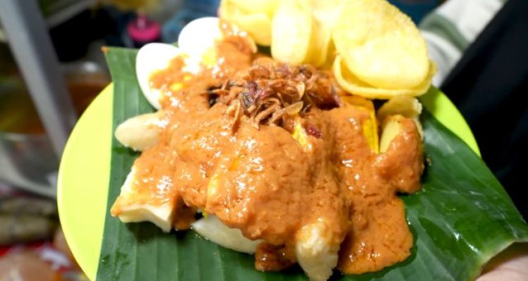 Review Jajanan Doclang Bogor Viral Suryakencana