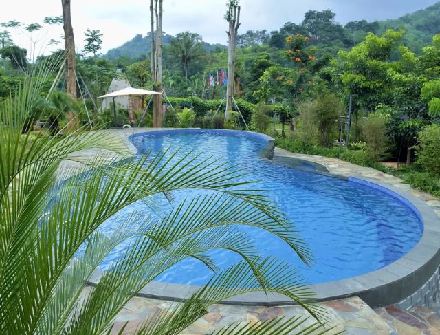 Review Sarga Earthing Resort Cipanas Puncak