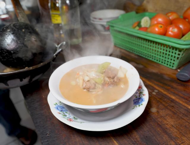 Review Warung Sate Solo Pak Nardi Depok Sedia Tongseng Kambing Enak