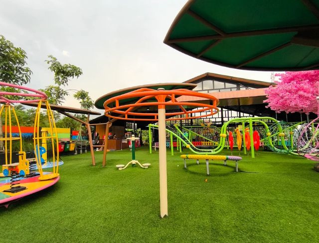 Review Waterpark dan Playground di Gunung Geulis Bogor Maret 2026