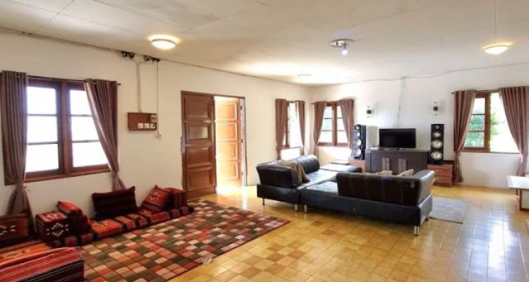 Rekomendasi Villa Puncak Bogor Hidden Gem 6 Kamar Estetik Kapasitas 30 Orang, Review Villa Rayyanza 2