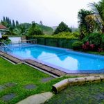 Villa Amirah, Rekomendasi Villa Puncak Bogor View Gunung Sawah Sungai Sekaligus untuk Liburan Keluarga