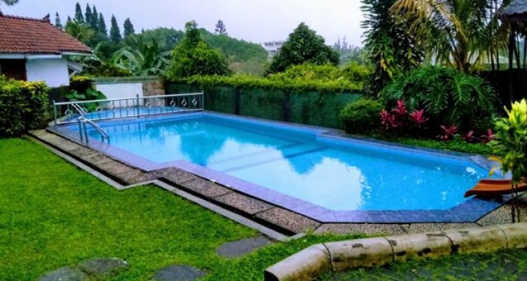 Villa Amirah, Rekomendasi Villa Puncak Bogor View Gunung Sawah Sungai Sekaligus untuk Liburan Keluarga