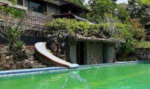 Villa Kapal Moya Zoya Puncak Bogor, Rekomendasi Vila Unik Kapasitas 30 Orang dengan Private Pool dan Fasilitas Lengkap