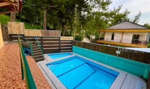 Zayna Villa, Rekomendasi Villa Kapasitas 20 Orang Murah di Puncak Bogor dengan Private Pool dan View Pegunungan