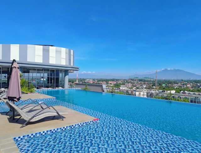 Review Harris Hotel Cibinong City Mall Bogor, Hotel Mewah Dekat Tol dengan Fasilitas Lengkap