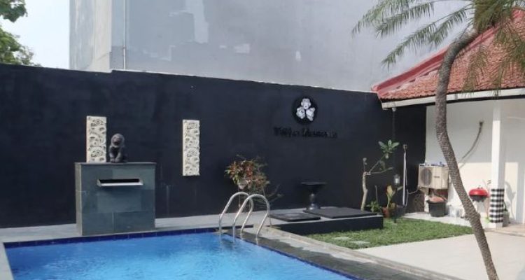 Liburan Bernuansa Bali di Sentul? Ini Review Lengkap Villa Wanara Sentul dengan Private Pool, Karaoke, dan Full AC