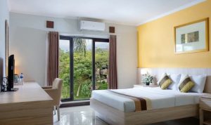 Review Hotel Palace Cipanas Cianjur Dekat Istana Cipanas untuk Staycation Keluarga