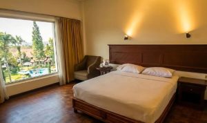 Review Parama Hotel Puncak dengan Kolam Renang dan Harga Terjangkau