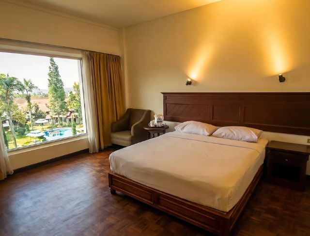 Review Parama Hotel Puncak dengan Kolam Renang dan Harga Terjangkau