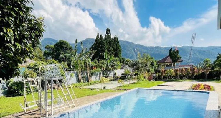 Villa Amara Puncak Bogor, Villa Murah dengan View Pegunungan dan Fasilitas Lengkap untuk 30 Orang