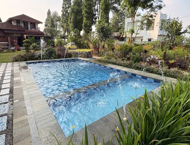 Villa Paragajen Murah di Puncak untuk Family Gathering dengan Kolam Renang Private dan View Pegunungan
