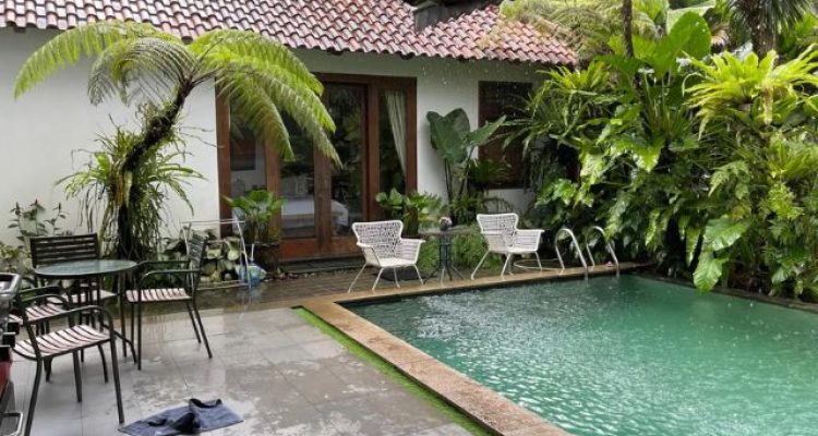 Villa Sendja Sentul, Vila Bernuansa Bali Dekat Jakarta yang Cocok untuk Gathering Keluarga
