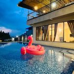 Villa Amara Puncak Bogor, Rekomendasi Villa Estetik Kapasitas 30 Orang dengan View Pegunungan