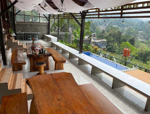 Villa Syariah Omira Gunung Geulis Sentul, Pilihan Villa Private di Bogor dengan View Perbukitan dan Fasilitas Lengkap