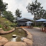 Kasamira Cafe Puncak Bogor, Hidden Gem dengan City Light View dan Panorama Gunung yang Memikat
