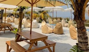Review Tempat Wisata Nako Pasir Angin Bogor, Liburan Pantai di Atas Gunung plus City View