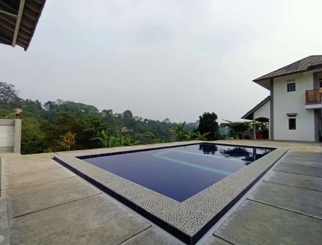 Review Villa Saung Kuta Village Megamendung Puncak Bogor dengan Private Pool Kapasitas 40 Orang