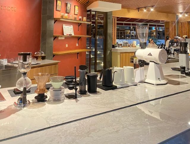 Timun Mas Coffee Mega Mendung Bogor, Tempat Bukber dengan Nuansa Ubud Dekat Tol Gadog