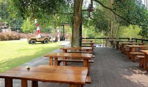 Vana Shankara Bogor, Cafe dengan View Lembah dan Suasana Asri di Caringin
