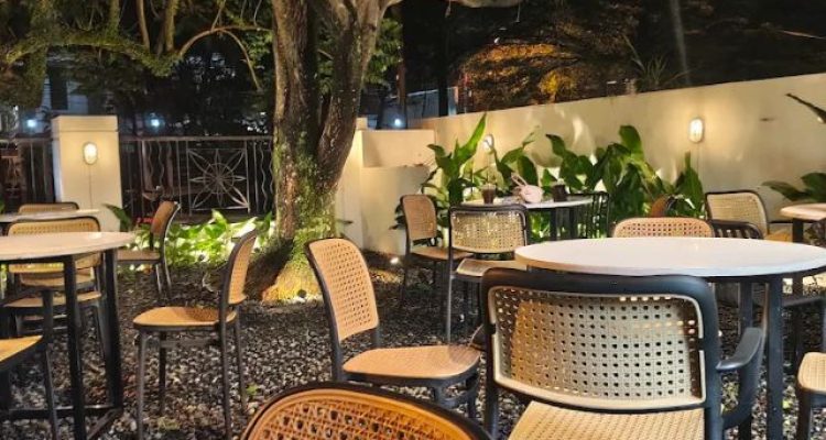et al Coffee Yasmin Bogor, Oase Estetik untuk Ngopi Santai di Tengah Kota