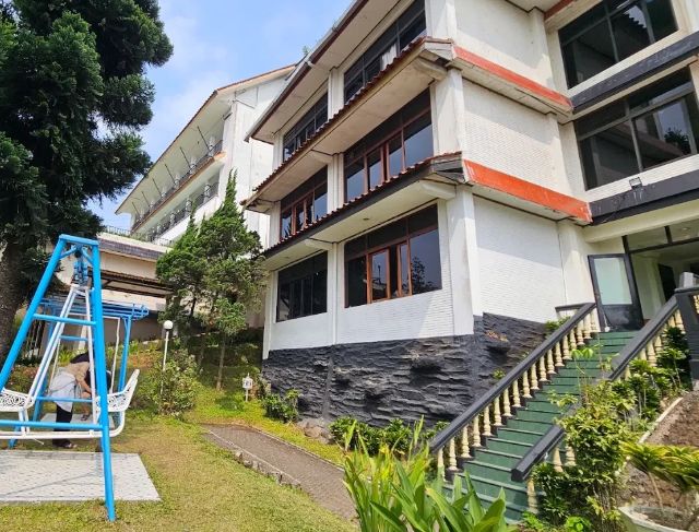 Review Hotel Bukit Indah Ciloto Cipanas di Puncak Cianjur