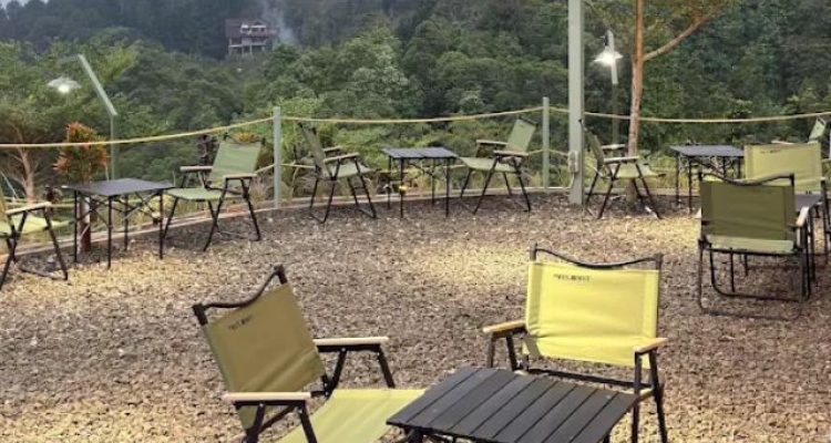 Review Kedai di Boekit Puncak Bogor