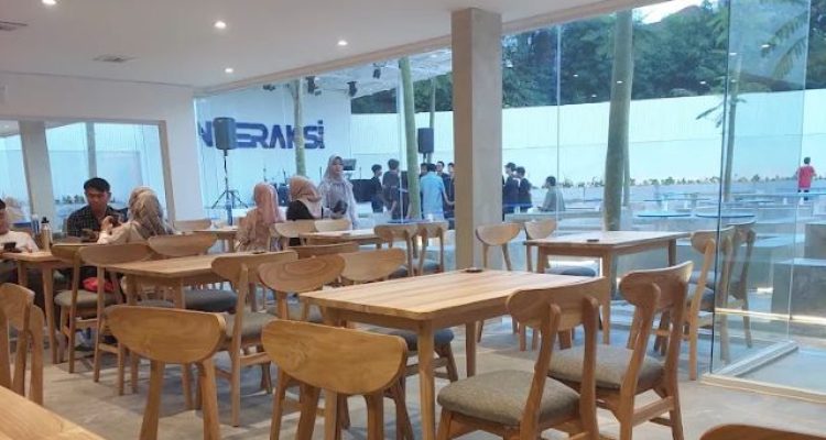 Tempat Nongkrong Rooftop di Cibinong, Interaksi Space Pakansari